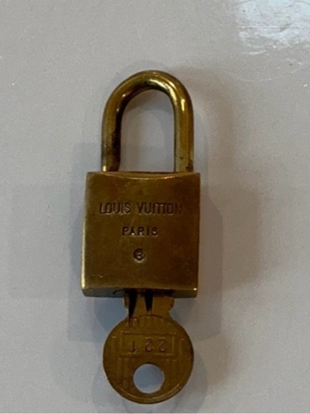 Louis Vuitton Gold Padlock Key #221 Brass Lock LV Bag Accessory Authentic - Picture 7 of 7